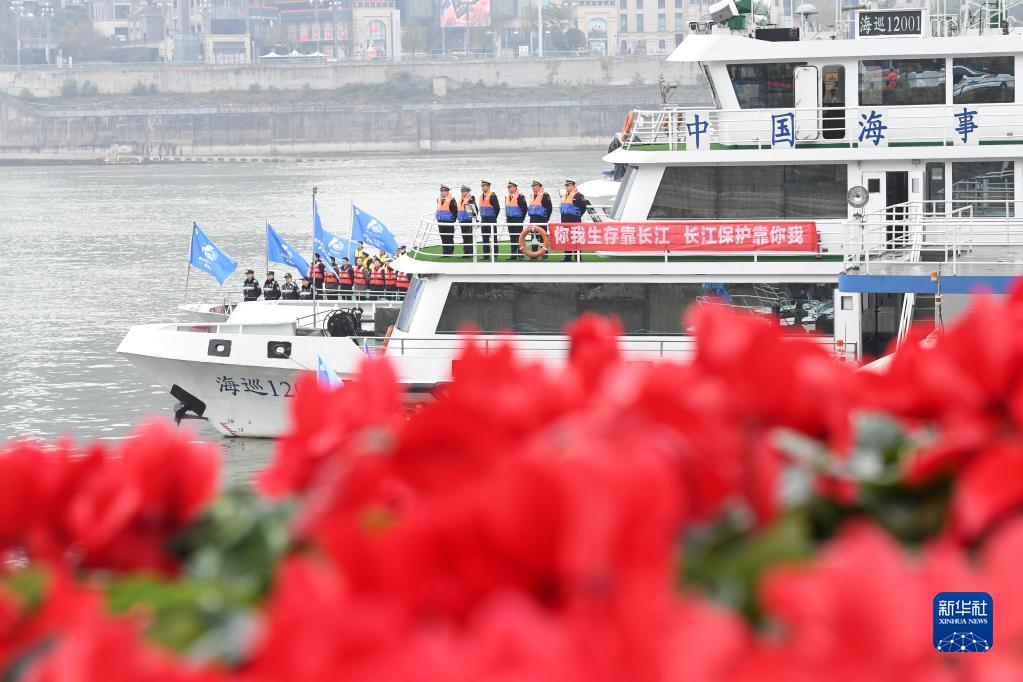 新思想引领新征程·时代答卷丨一江碧水奔流 一派新貌展现——习近平总书记谋划推动长江经济带发展谱写新篇章